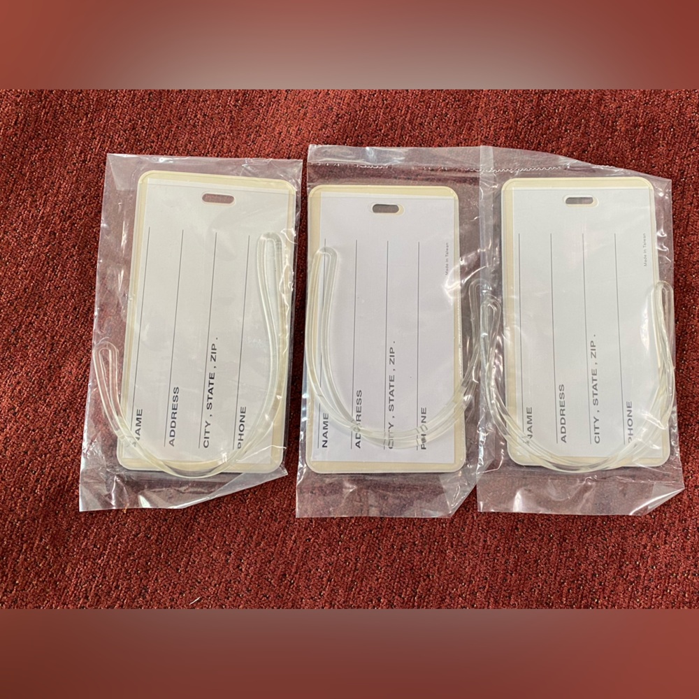 Walt Disney travel company luggage tags 2004 new never opened - Picture 2 of 2